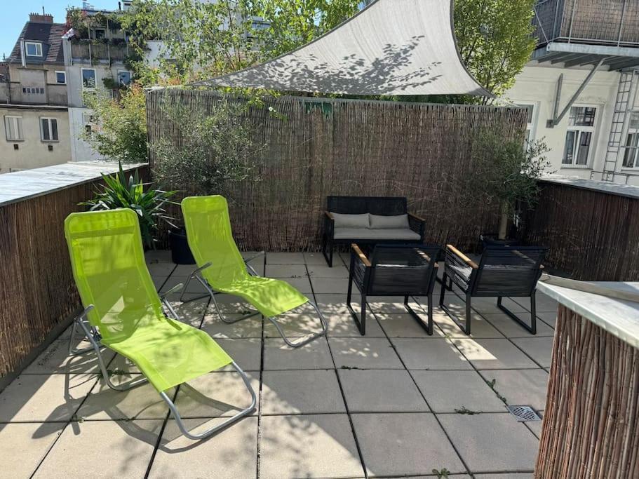 Relax Auf Der Terrasse In Wiedeń